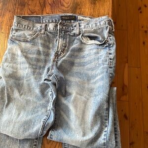 Aeropostale Slim Straight light wash jeans